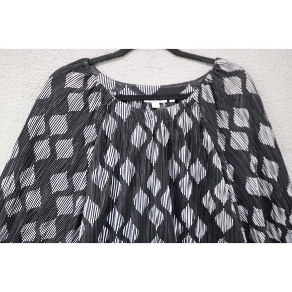 Chico's 3/4 Balloon Sleeve Satiny Crinkle Top-Size 2 or Large - Picture 2 of 6
